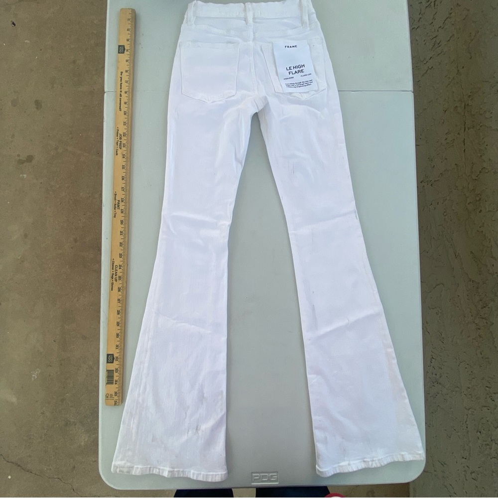 *scuffed* Le Frame High Rise White Flare Denim size 24 00 stretch - Picture 11 of 16
